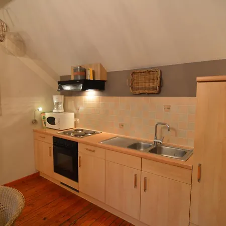Beautiful Holiday Home In Villers-Sur-Lesse Near The Forest *