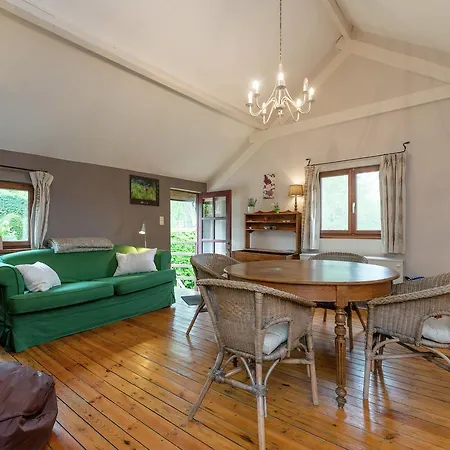 Beautiful Holiday Home In Villers-Sur-Lesse Near The Forest Сasa de vacaciones *