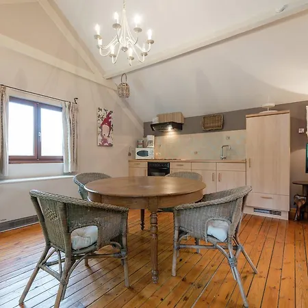 Beautiful Holiday Home In Villers-Sur-Lesse Near The Forest Rochefort